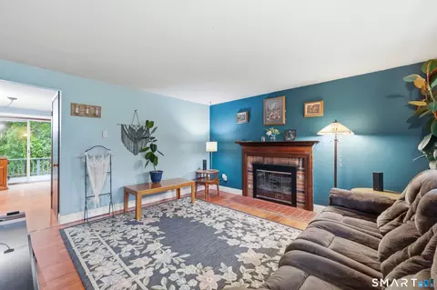 Living - 78 Brandywine Ln #78, Suffield, CT 06078 photo 1 of 1
