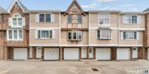 170 Wade St #4, Bridgeport, CT 06604