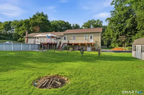 Exterior - 415 Jerusalem Rd, Windham, CT 06280 photo 7 of 14