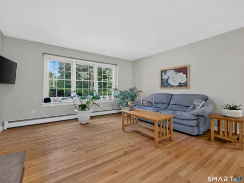 Living - 2125 Durham Rd, Madison, CT 06443 photo 4 of 5