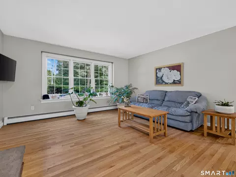Living - 2125 Durham Rd, Madison, CT 06443 photo 4 of 4
