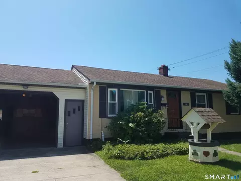 211 Melba St, Milford, CT 06460