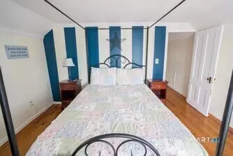 Bedroom - 127 Shore Rd, Clinton, CT 06413 photo 1 of 6