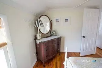 Bedroom - 127 Shore Rd, Clinton, CT 06413 photo 2 of 6