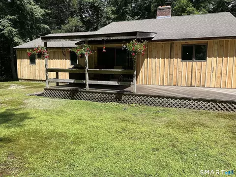 83 Shady Brook Rd, New Hartford, CT 06057