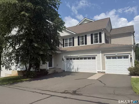 293 Sterling Dr #293, Newington, CT 06111