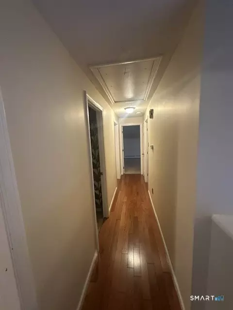 Entry Way - 16 Stevens St, Windsor Locks, CT 06096 photo 1 of 5