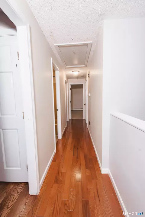 Entry Way - 16 Stevens St, Windsor Locks, CT 06096 photo 4 of 7