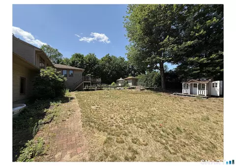 Exterior - 16 Stevens St, Windsor Locks, CT 06096 photo 3 of 4