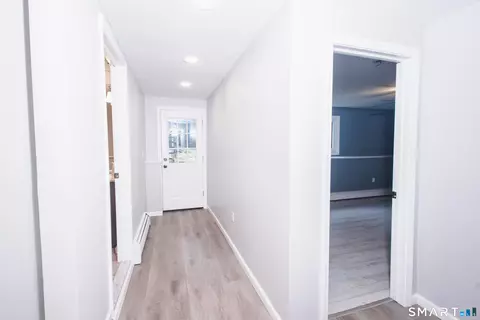 Entry Way - 16 Stevens St, Windsor Locks, CT 06096 photo 5 of 7