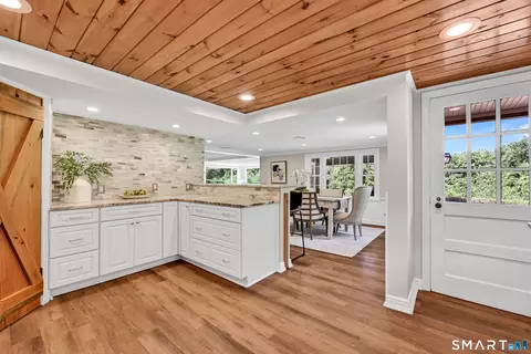 Kitchen - 987 Hill St, Suffield, CT 06078 photo 3 of 3