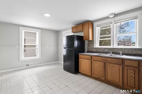 Kitchen - 68 Whiting St, Hamden, CT 06514 photo 1 of 4