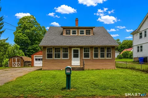 7 Maple Ave, East Windsor, CT 06106