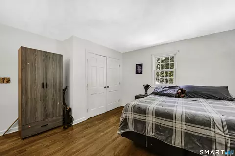 Bedroom - 75 Great Ring Rd, Sandy Hook, CT 06482 photo 3 of 7