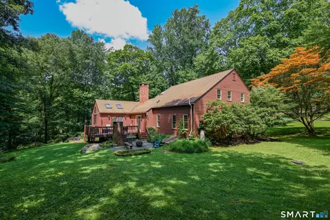 Exterior - 75 Great Ring Rd, Sandy Hook, CT 06482 photo 8 of 10