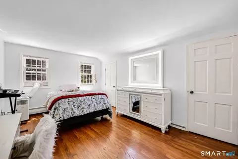 Bedroom - 75 Great Ring Rd, Sandy Hook, CT 06482 photo 5 of 7