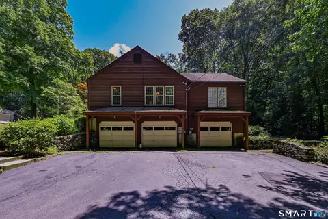 Exterior - 75 Great Ring Rd, Sandy Hook, CT 06482 photo 3 of 10