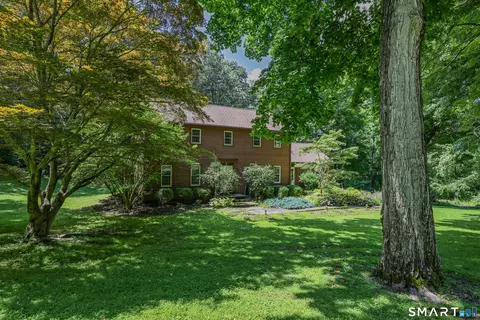 Exterior - 75 Great Ring Rd, Sandy Hook, CT 06482 photo 1 of 10