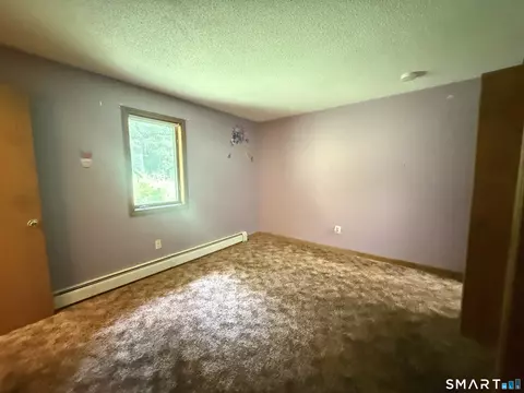 Bedroom - 421 Modock Rd, Putnam, CT 06260 photo 5 of 6