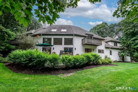 Exterior - 5 Dry River Ct, Redding, CT 06896 photo 4 of 6