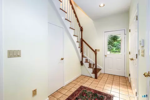 Entry Way - 5 Dry River Ct, Redding, CT 06896 photo 2 of 2