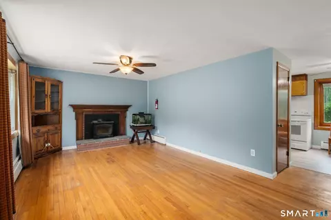 53 Jan Dr, Hebron, CT 06248 photo 11