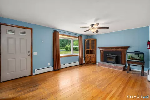 53 Jan Dr, Hebron, CT 06248 photo 10