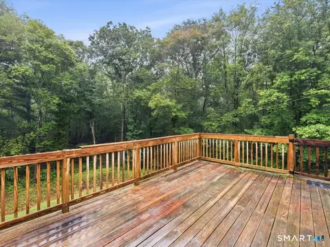 Exterior - 816 Gibson Hill Rd, Sterling, CT 06377 photo 6 of 10