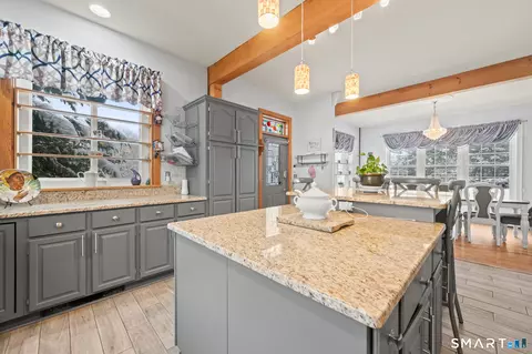 Kitchen - 278 Thompsonville Rd, Suffield, CT 06078 photo 3 of 3