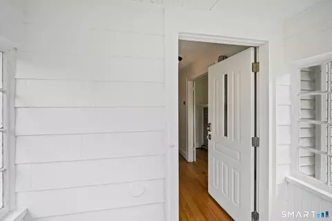 Entry Way - 30 Wright Rd, Wethersfield, CT 06109 photo 1 of 4
