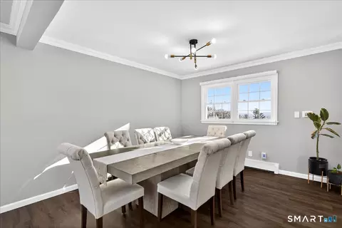 Dining - 114 Daniel Rd, Hamden, CT 06517 photo 1 of 3