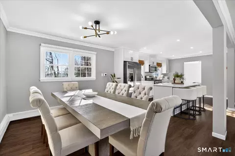 Dining - 114 Daniel Rd, Hamden, CT 06517 photo 3 of 3
