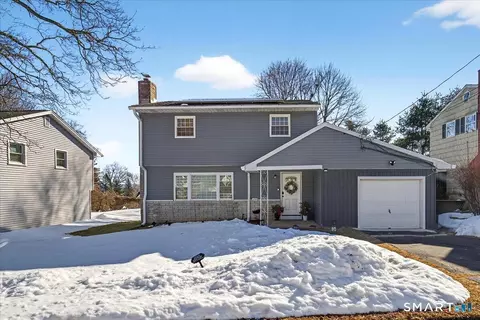 Exterior - 114 Daniel Rd, Hamden, CT 06517 photo 6 of 6