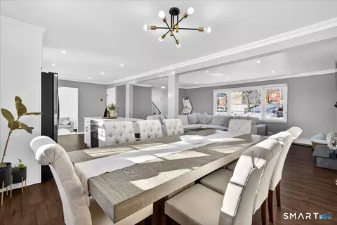 Dining - 114 Daniel Rd, Hamden, CT 06517 photo 2 of 3
