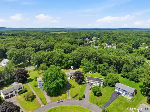 View/Area - 61 Broadleaf Cir, Windsor, CT 06095 photo 1 of 3