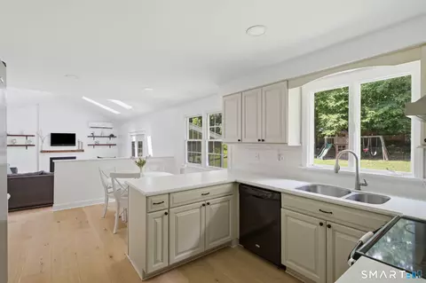 Kitchen - 61 Broadleaf Cir, Windsor, CT 06095 photo 3 of 3