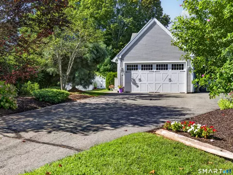 Exterior - 9 Bellstone Ave, Westbrook, CT 06498 photo 2 of 8