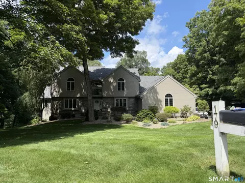 179 Sherwood Dr, Glastonbury, CT 06033