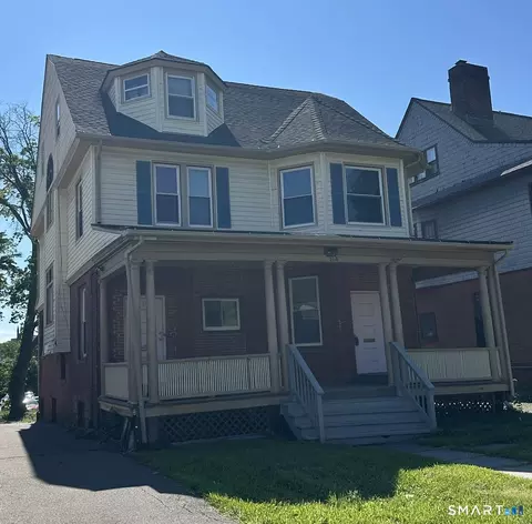 104 Gillett St, Hartford, CT 06105