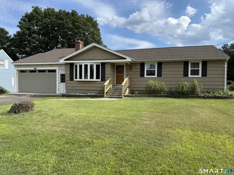 33 Provencher Dr, Plainville, CT 06062