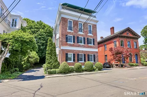 236 Main St #236, Southport, CT 06890
