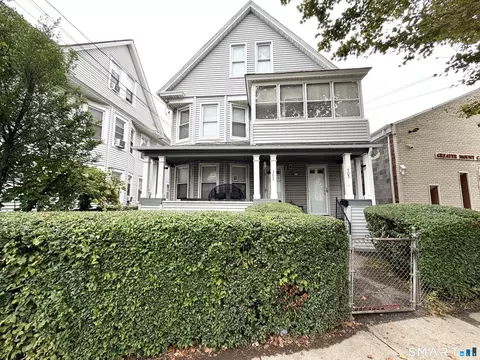703-705 Connecticut Ave, Bridgeport, CT 06607