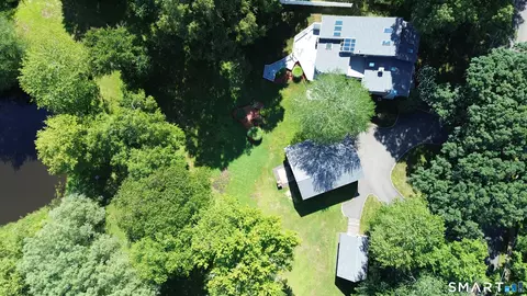 View/Area - 940 Durham Rd, Wallingford, CT 06492 photo 2 of 2