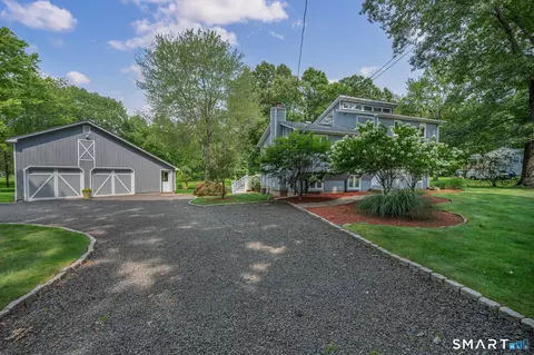 Exterior - 940 Durham Rd, Wallingford, CT 06492 photo 3 of 12