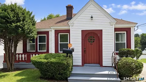 430 Wolcott St, Waterbury, CT 06705