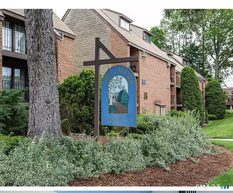 38 N Main St #2, West Hartford, CT 06107