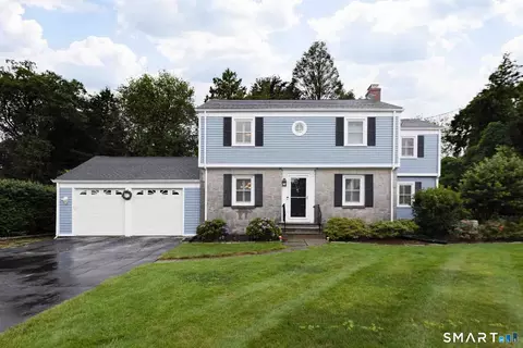 140 Round Hill Rd, North Haven, CT 06473