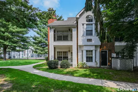 31 High St #3106, East Hartford, CT 06118