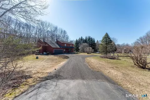 Exterior - 41 Margaret Henry Rd, Killingly, CT 06239 photo 12 of 12