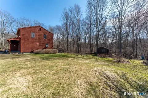 Exterior - 41 Margaret Henry Rd, Killingly, CT 06239 photo 11 of 12